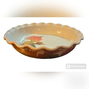 Handmade Pottery 9" Pie Pan Glazed Fall Artisan Leaf Design Excellent Condition